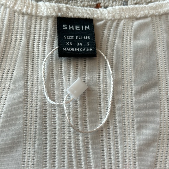 SHEIN ribbed white t shirt cropped - Picture 2 of 2